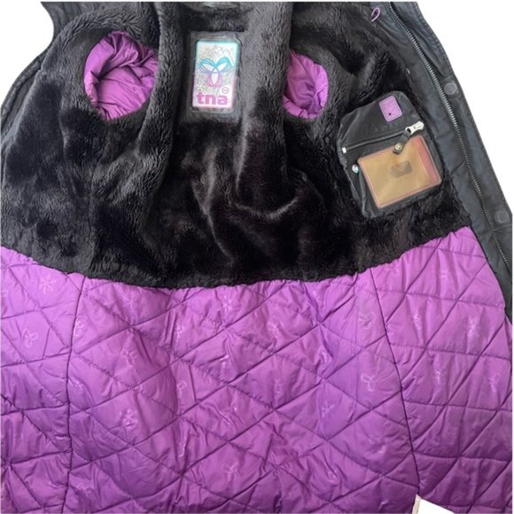 ARITZIA TNA Women's Black Faux Fur Hooded Waterproof Long Parka SizeXS Pre-Owned - Picture 13 of 15